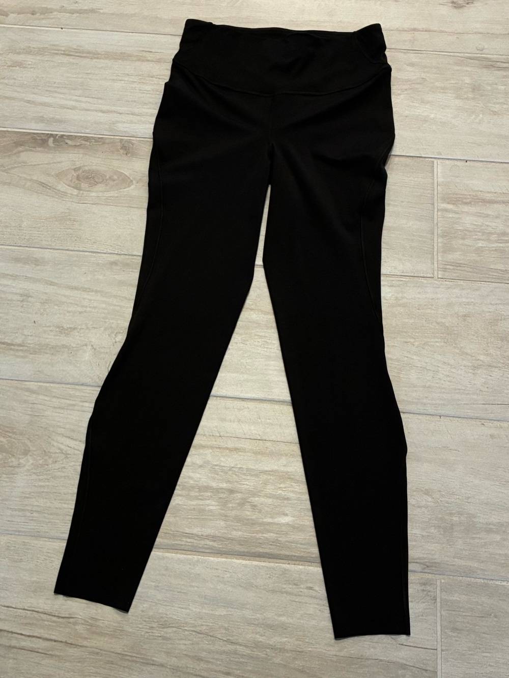 NWOT!! Lululemon Base Pace High-Rise Tight - Picture 6 of 10